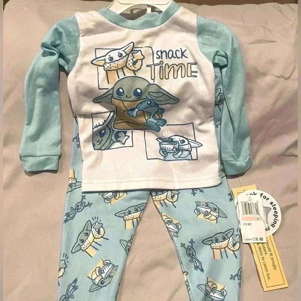 STAR WARS NWT 2 PIECE SET PAJAMAS